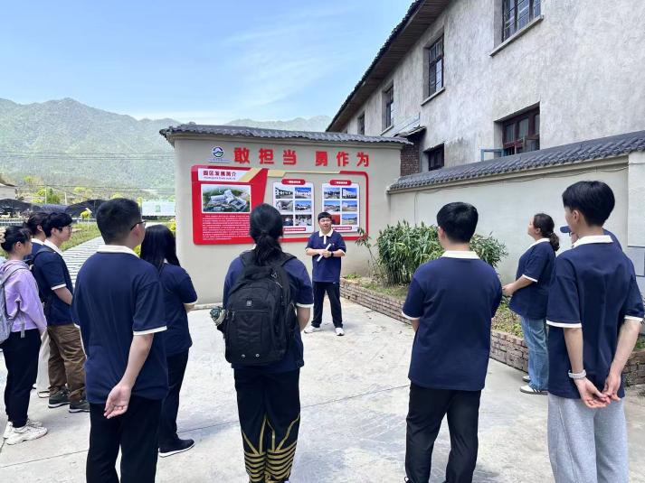 7396c1ef7b9925306c50f7f34235fe7